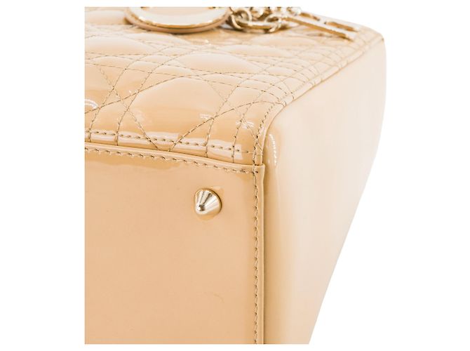 DIOR - Bolso de mano Lady Dior Medium en piel cannage charol amarillo - vista 6