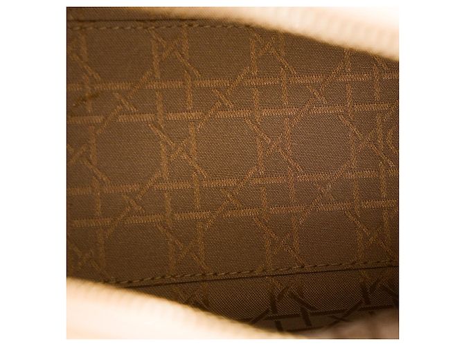 DIOR - Bolso de mano Lady Dior Medium en piel cannage charol amarillo - vista 8