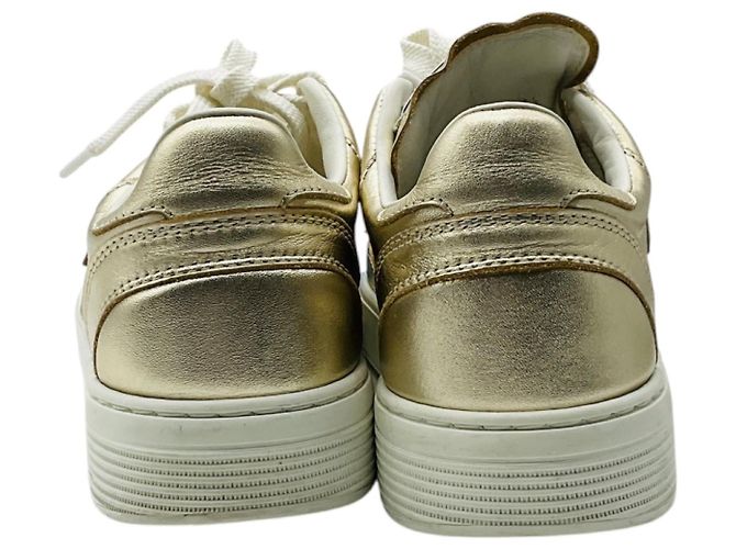 Sneakers basse Chanel Gold Metallic 2023 CC Logo in pelle di vitello - vista 5