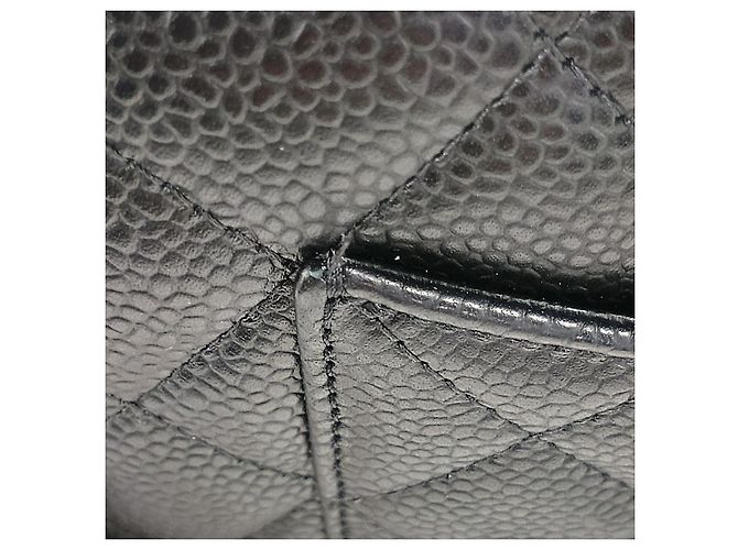 Timeless Chanel WOC em couro Caviar acolchoado com aba Crossbody Black - vista 13