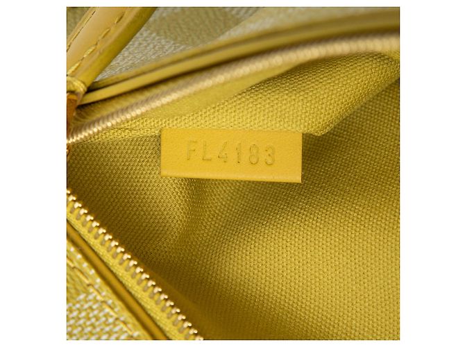Clutch Louis Vuitton Damier Couleurs Element Yellow - vista 6