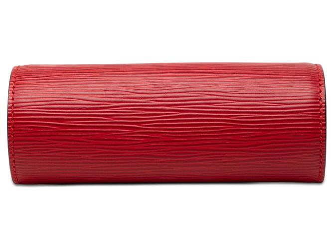 Bolso de mano Louis Vuitton Epi Pochette Papillon rojo - vista 3