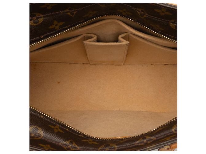 Sac Tote Louis Vuitton Monogram Luco Marron - vue 4