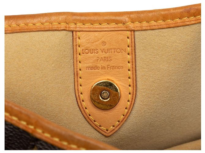 Bolso de hombro Louis Vuitton Monogram Galliera PM Marrón - vista 5