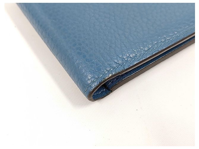 Louis Vuitton Multiple Taiga Leather - Ansicht 4