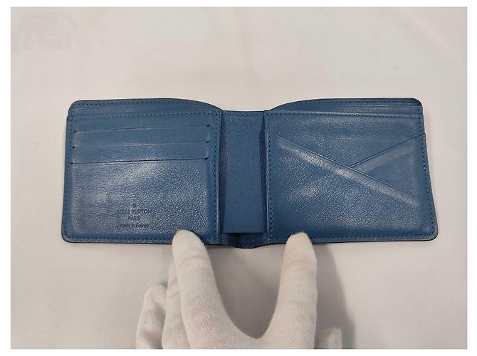 Louis Vuitton Multiple Taiga Leather - Ansicht 5