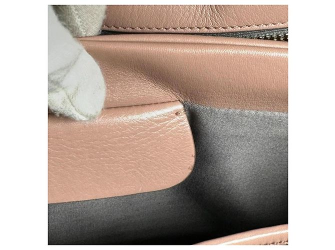 Borsa borchiata Miu Miu in Pink Beige - vista 10