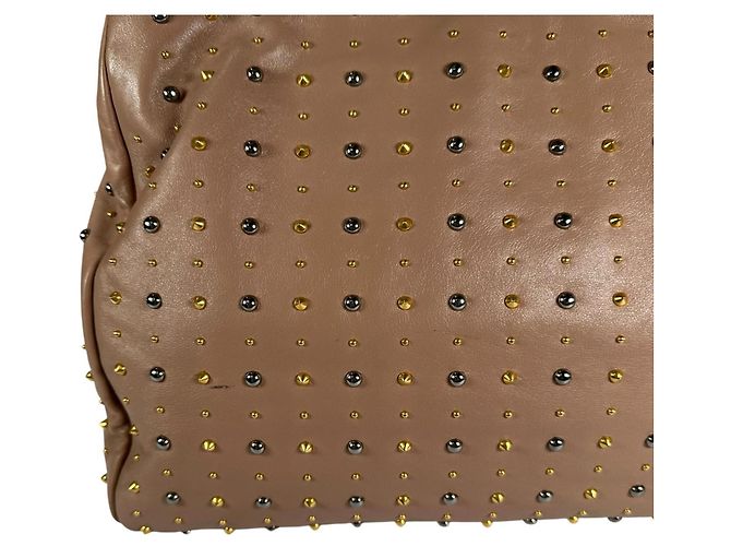 Borsa borchiata Miu Miu in Pink Beige - vista 12