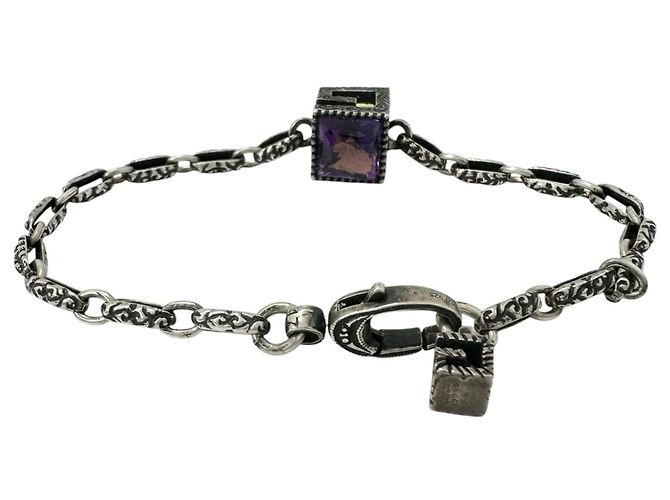 GUCCI Armband mit quadratischem G-Cube-Anhänger - Ansicht 3