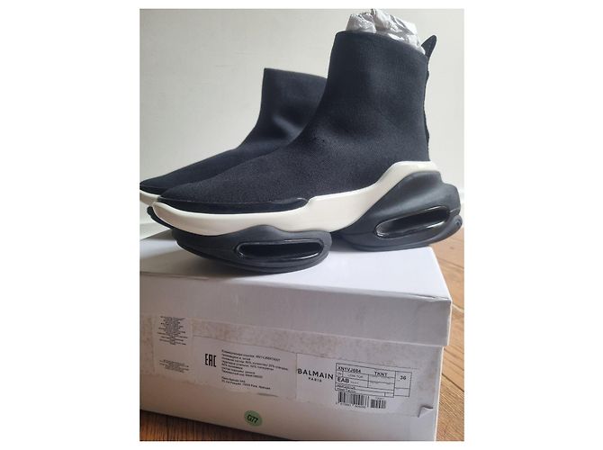 Balmain B-Bold High-Top Sneaker aus Mesh - Schwarz/Weiß - Ansicht 10