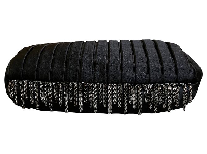 2006 Chanel Plissierte Satin-Rahmentasche mit Perlenkette und Fransen - Ansicht 5
