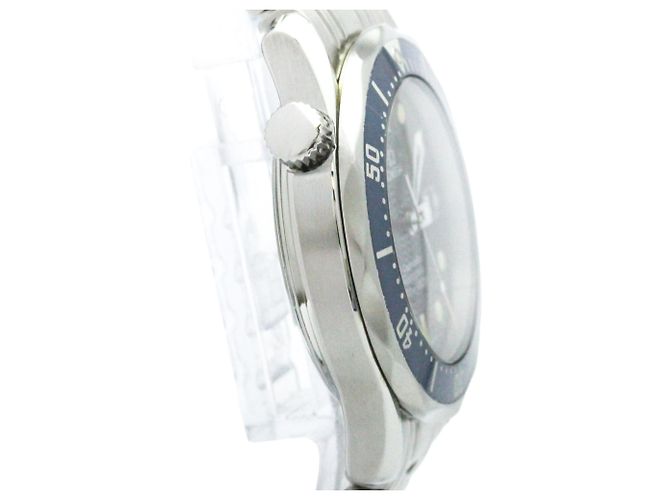 Omega Seamaster Professional 300M Mid Size Wristwatch - view 8