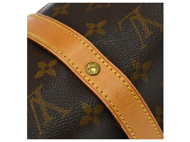 Louis Vuitton Saumur Monogram Canvas 30 - vista 6