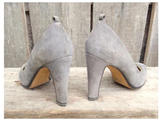 Andrea Pfister Graue Wildleder-Pumps - Ansicht 5
