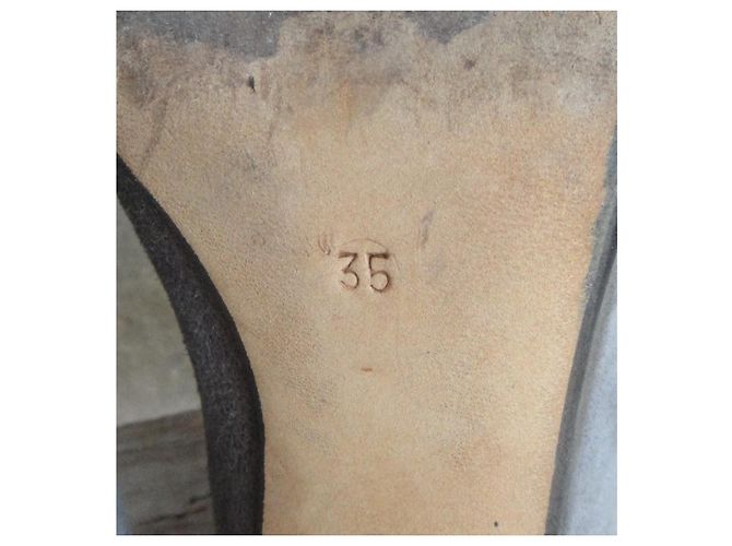 Andrea Pfister Graue Wildleder-Pumps - Ansicht 8