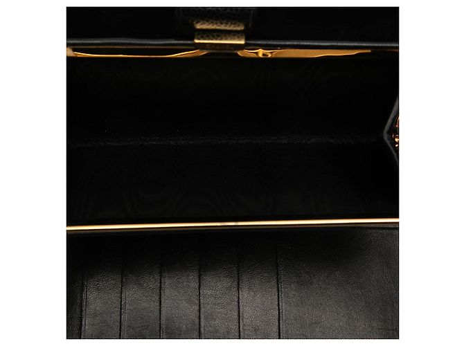 Cartera larga Chanel CC Caviar negra - vista 4