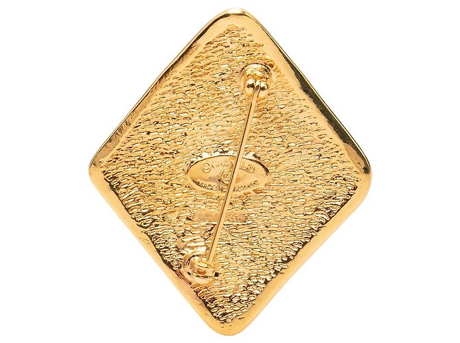 Broche Chanel CC banhada a ouro em forma de losango - vista 2