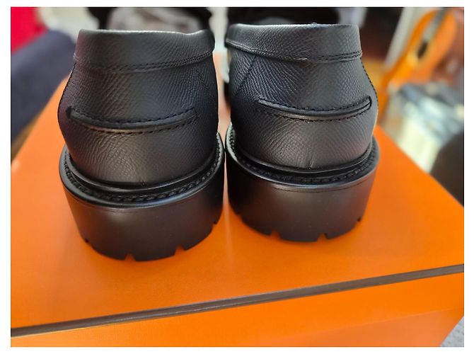 Hermès Mocassini Icône in pelle nera con chiusura Kelly - vista 10