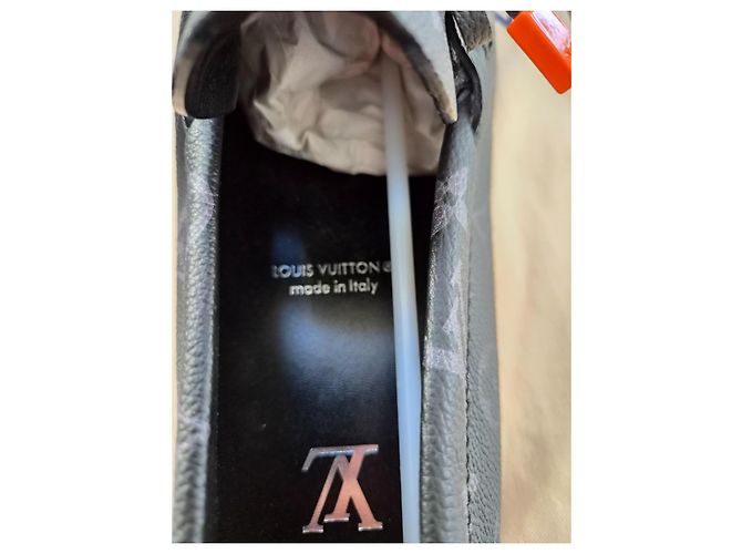 Louis Vuitton Mocassini Monte Carlo Monogram Pelle Nera - vista 3