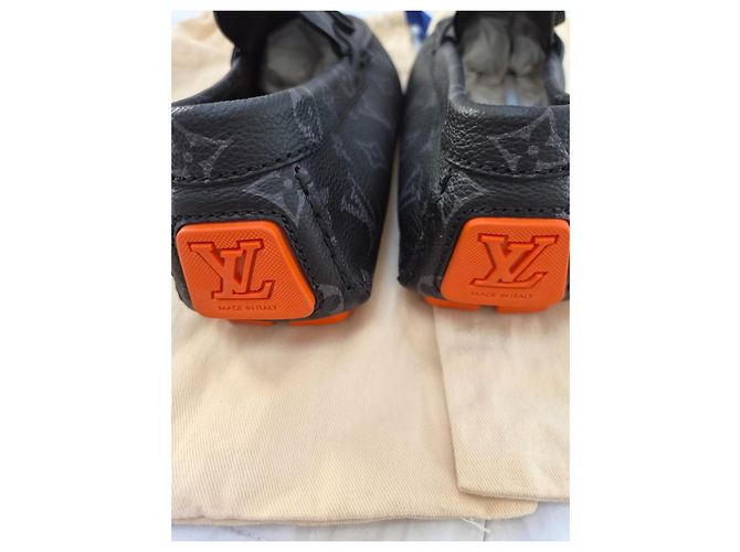 Louis Vuitton Mocassini Monte Carlo Monogram Pelle Nera - vista 4