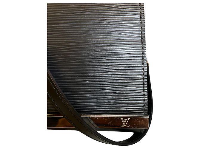 Clutch Louis Vuitton Electric Epi Sevigne 2011 - vista 2