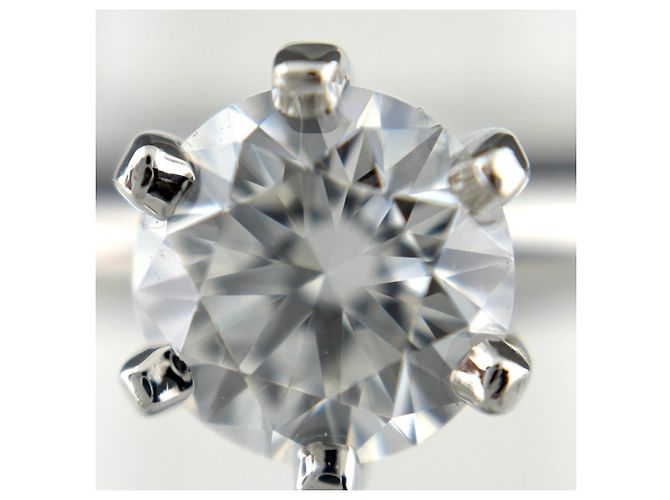 Autre Marque Tiffany & Co. Solitär-Ring aus Platin - Ansicht 2