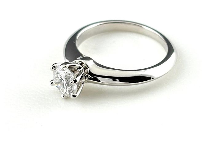 Autre Marque Tiffany & Co. Solitär-Ring aus Platin - Ansicht 3