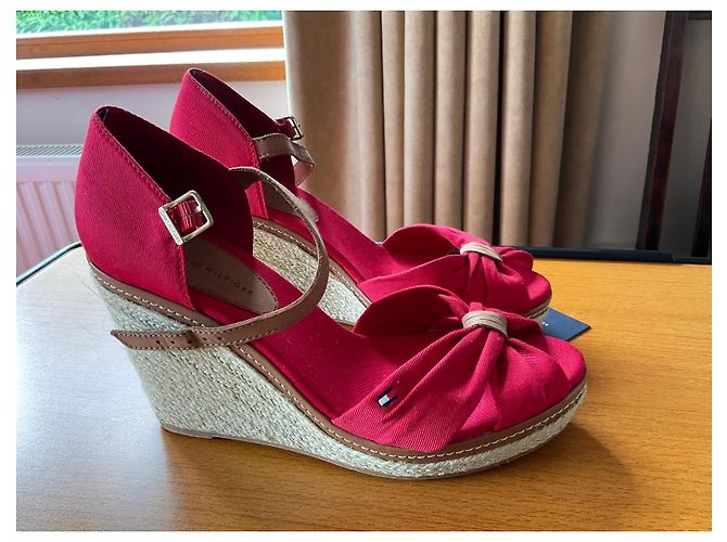 Tommy Hilfiger Sandali espadrillas zeppa rossi - vista 3