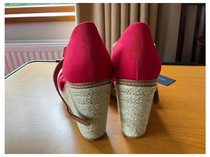 Tommy Hilfiger Sandali espadrillas zeppa rossi - vista 4