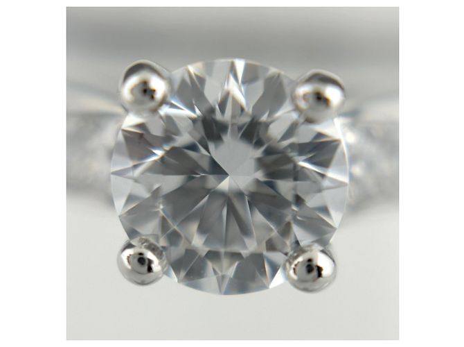 Bague Solitaire Romance Van Cleef & Arpels en Platine - vue 2