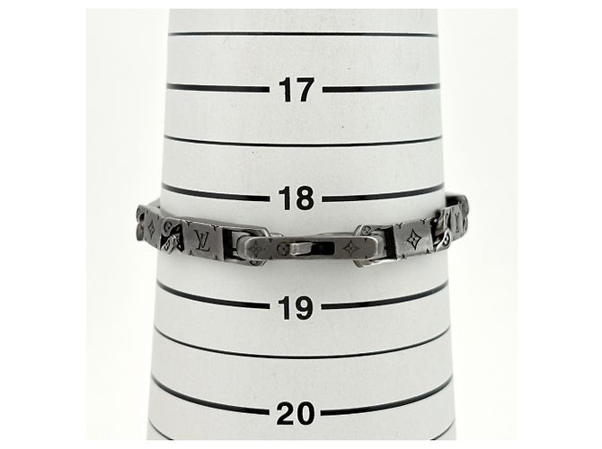 Louis Vuitton Armband mit silbernen Anhängern - Ansicht 5