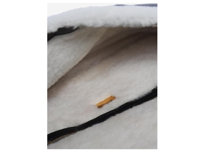 Fendi Borsa baguette in shearling nera - vista 8