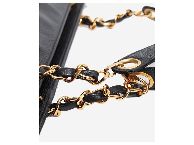 Chanel Vintage 1996 Coco Mark Caviar Chain Tote Bag in Schwarz - Ansicht 6