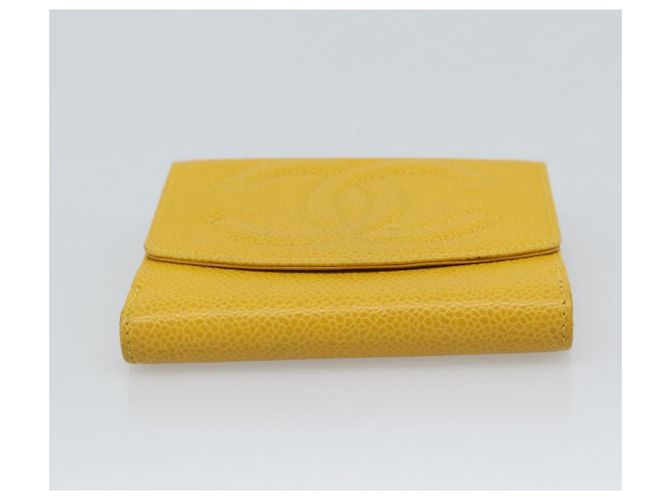CHANEL COCO Mark Bifold Wallet Caviar Skin Yellow CC - vista 6