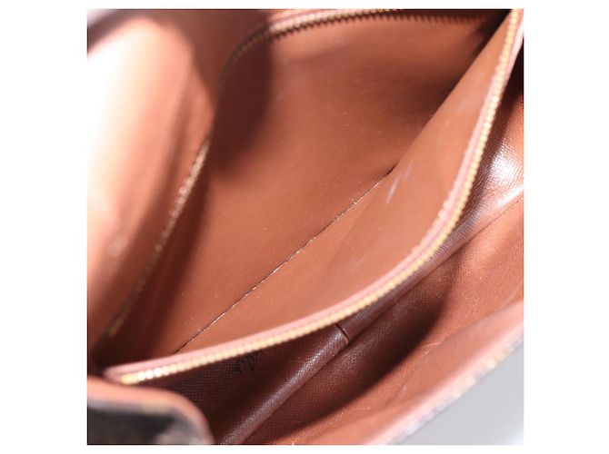 Saint-Cloud LOUIS VUITTON Monogram Saint Cloud GM Shoulder Bag M51242 LV - vue 28