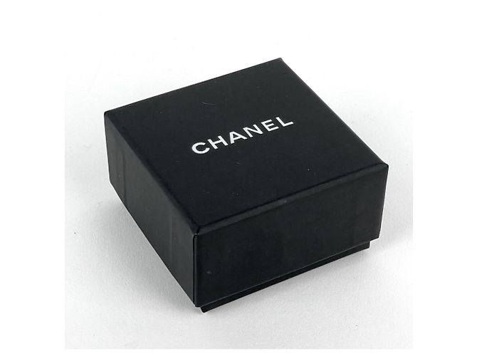 Chanel vergoldete Stecker-Ohrringe - Ansicht 7