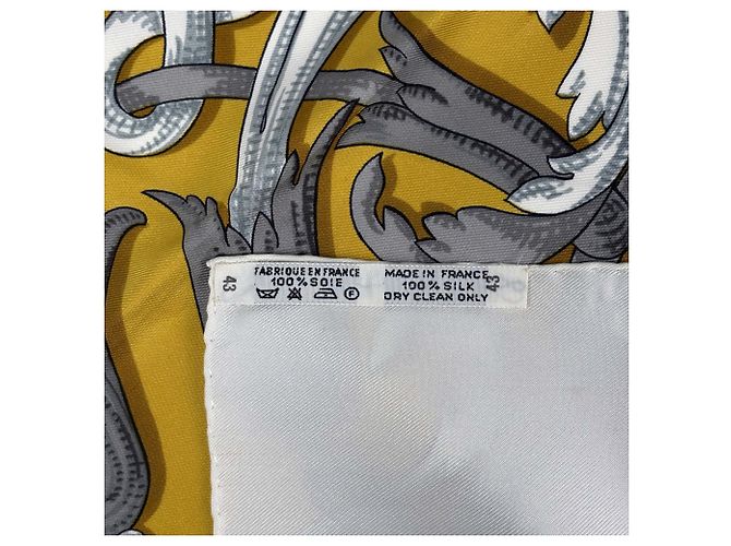 Hermès Hermes Carre 90 LE MORS A LA CONETABLE Seidentuch - Ansicht 2
