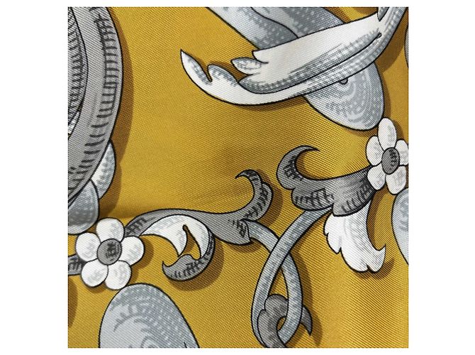 Hermès Hermes Carre 90 LE MORS A LA CONETABLE Seidentuch - Ansicht 6