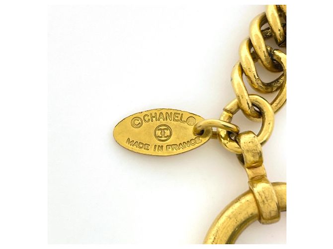 Collier Chanel plaqué or avec loupe Coco Mark - vue 5