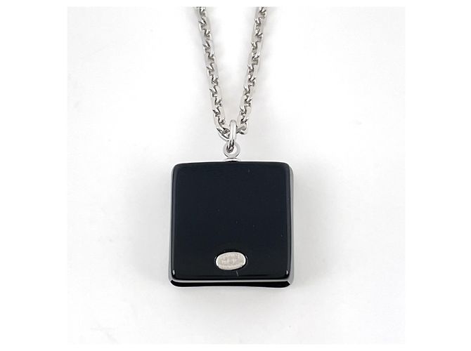 Collier Carré Chanel Coco Mark - vue 2