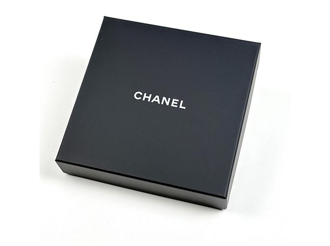 Collier Chanel en strass argenté - vue 6