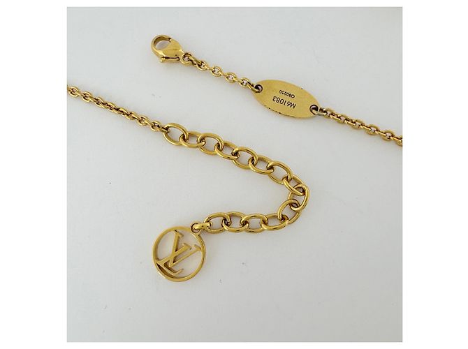 Collana Essential V Louis Vuitton - vista 3
