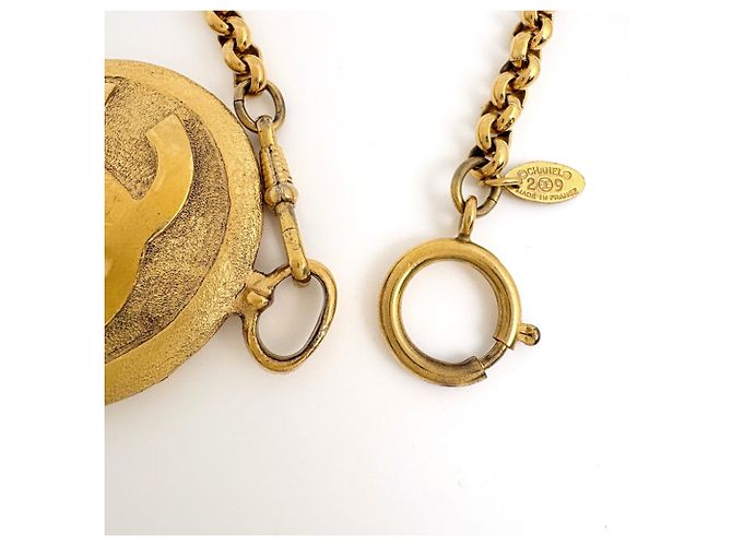 Collar Chanel chapado en oro - vista 3