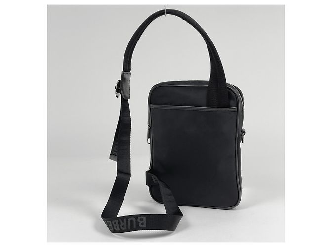 Borsa sling Burberry in nylon nero e pelle - vista 2