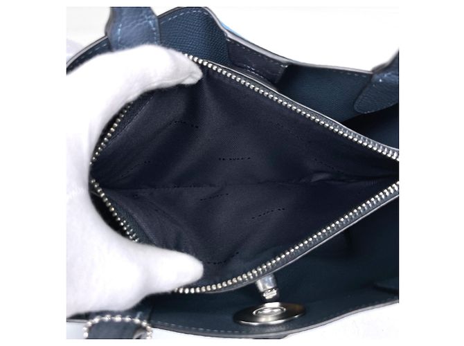 Bolso de piel 2 en 1 Coach Willow Tote 24 - vista 5