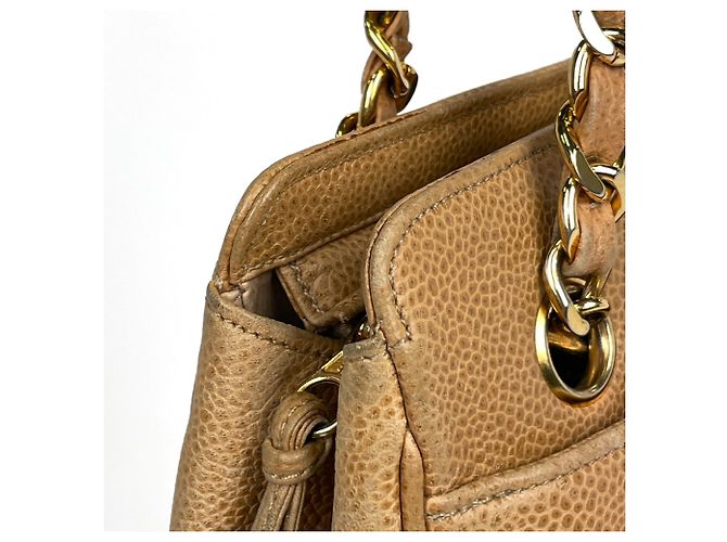 Chanel Tote Bag aus braunem genarbtem Kalbsleder - Ansicht 5