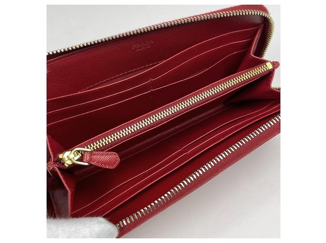 Cartera larga Prada de piel Saffiano en rojo - vista 7