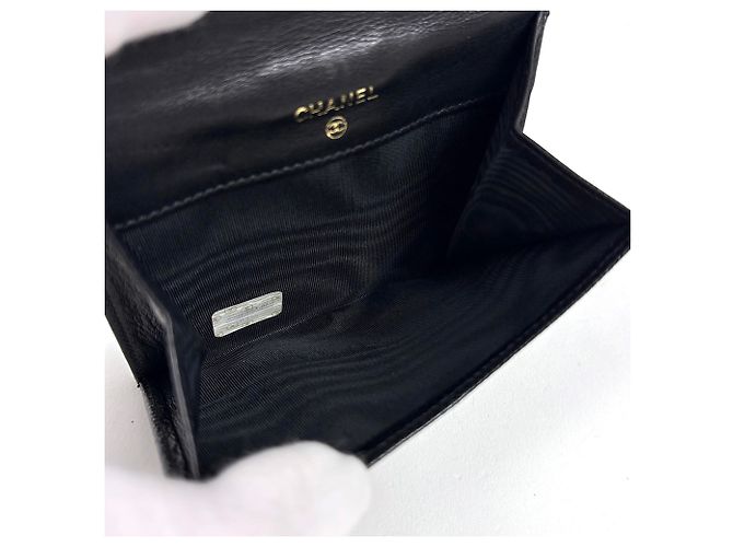 Carteira Bi-fold Chanel em pele de vitelo granulada preta - vista 5
