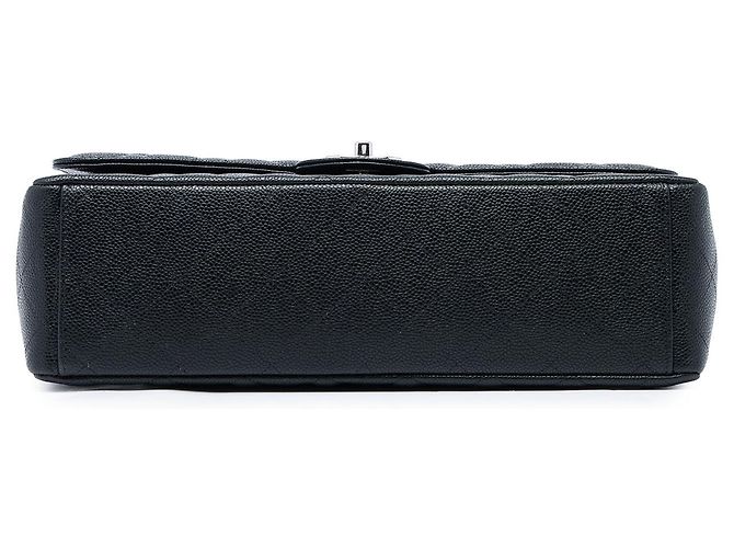 Chanel Black Maxi Classic Caviar Double Flap - vue 3