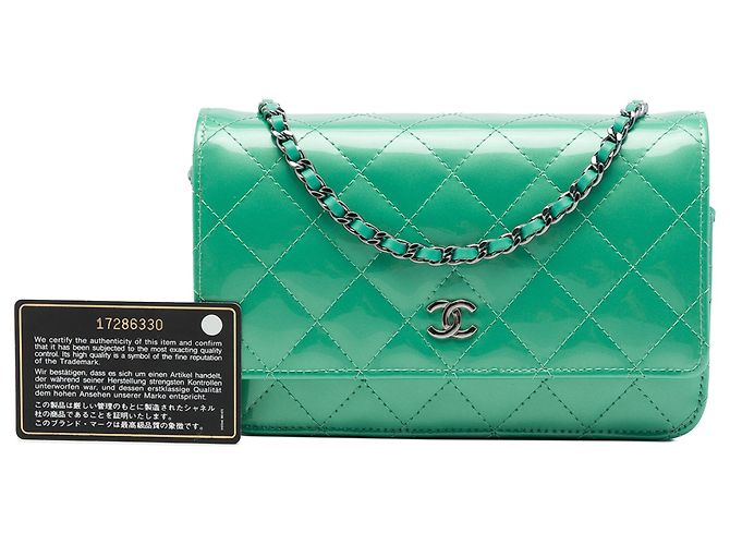 Portafoglio Chanel Green CC Quilted Patent Wallet On Chain - vista 7